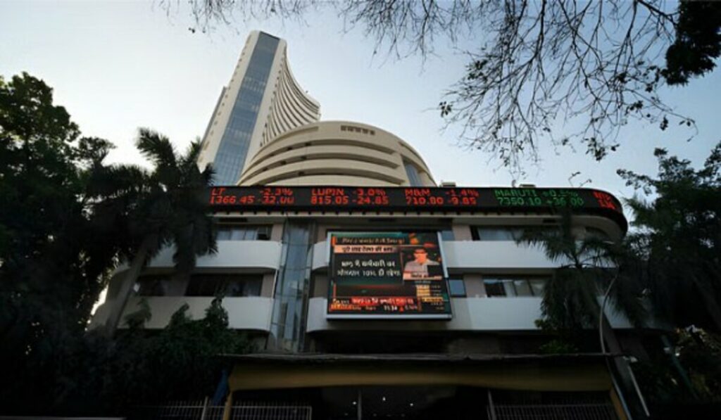 Share Market: मोदी सरकार की वापसी के साथ ही निवेशकों का आत्मविश्वास फिर से बढ़ा; सेंसेक्स 700 अंक बढ़ा, निफ्टी 22800 पारी