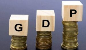 Reserve Bank of India: RBI की GDP अनुमान में वृद्धि दिखा रही है अर्थव्यवस्था की ताकत, जानें उच्चतम बैंकिंग अधिकारियों ने विकास दर पर क्या कहा