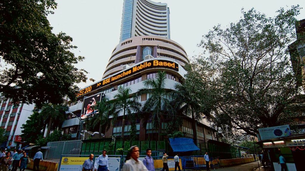 Stock market: बजट के दिन हरे निशान में खुला शेयर बाजार, वित्त मंत्री के भाषण के दौरान होंगी बड़ी उथल-पुथल